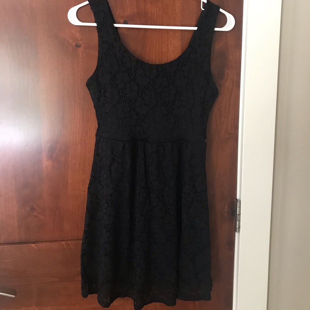 Black patterned mini dress
